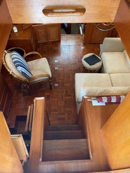 1988 Jefferson 42 Sundeck Motor