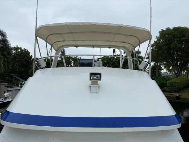 1988 Jefferson 42 Sundeck Motor