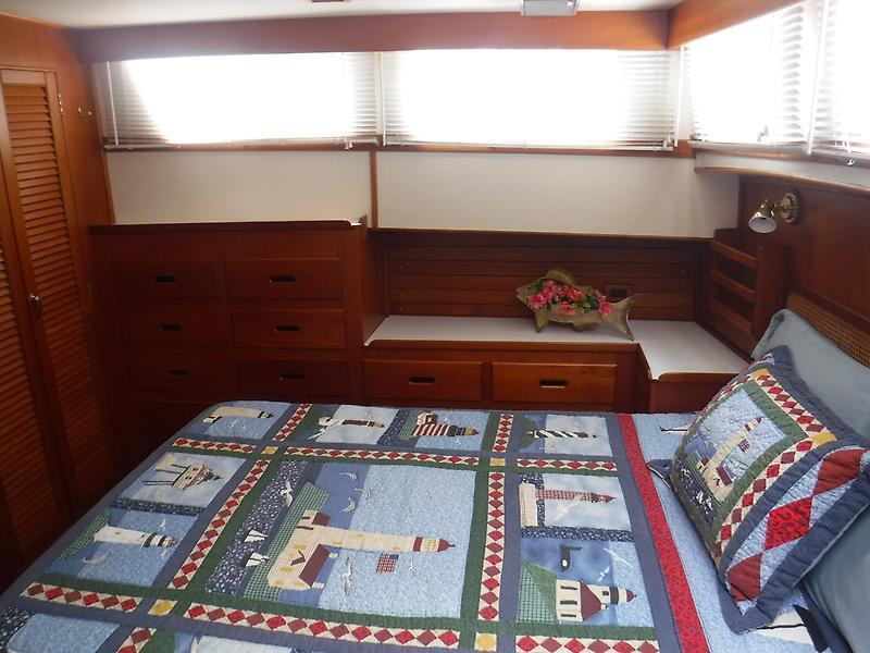 1988 Grand Banks Classic