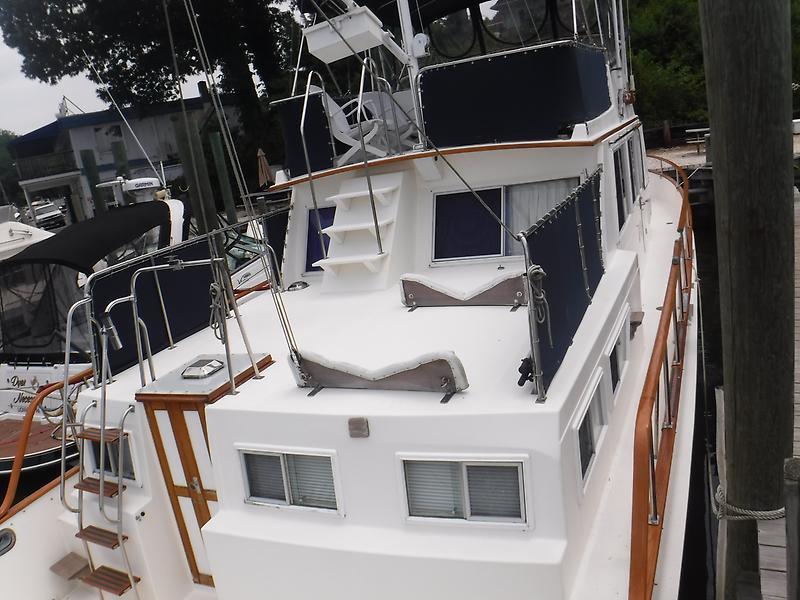 1988 Grand Banks Classic