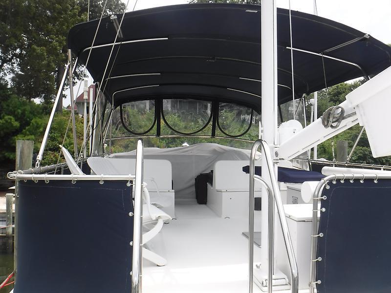 1988 Grand Banks Classic
