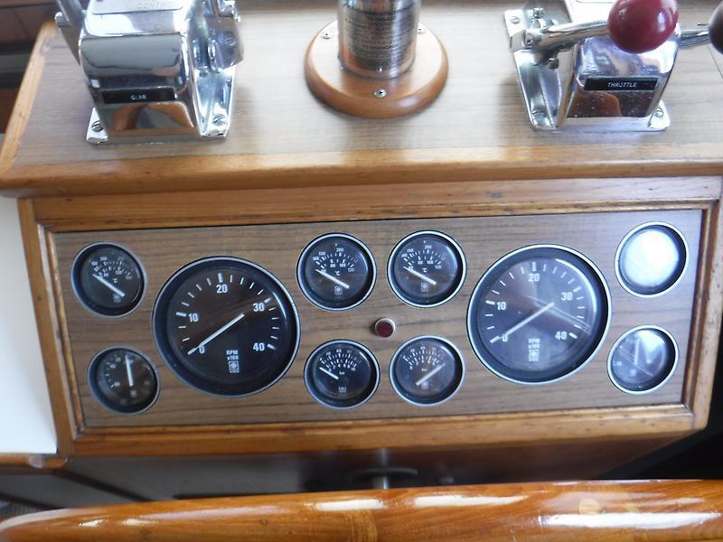1988 Grand Banks Classic