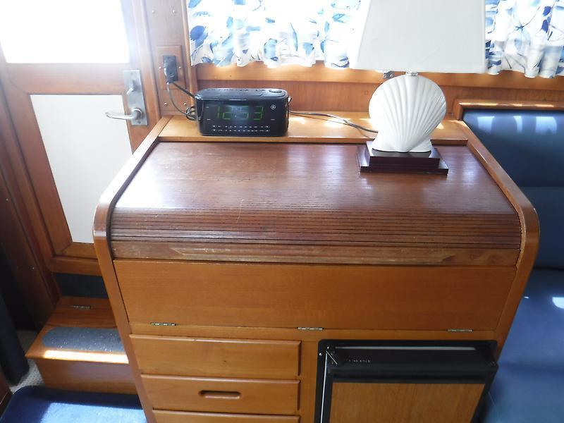 1988 Grand Banks Classic