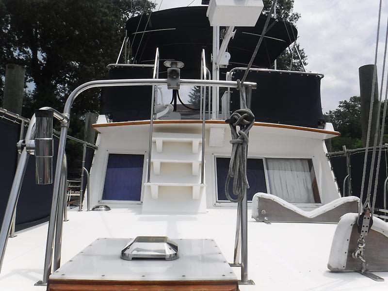 1988 Grand Banks Classic