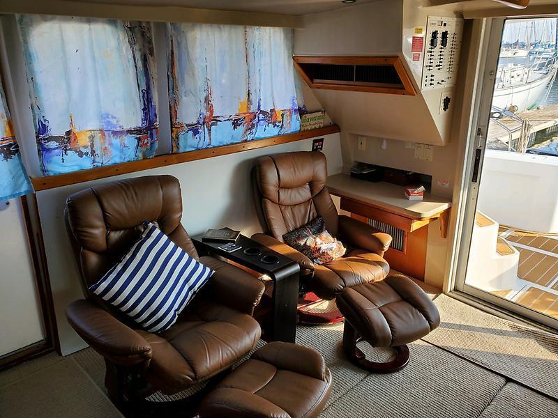 1997 Mainship 350