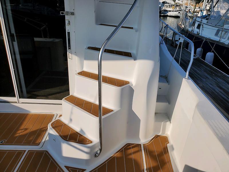 1997 Mainship 350