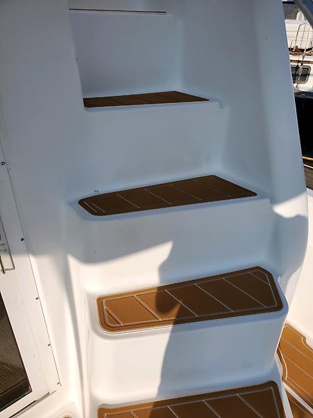1997 Mainship 350