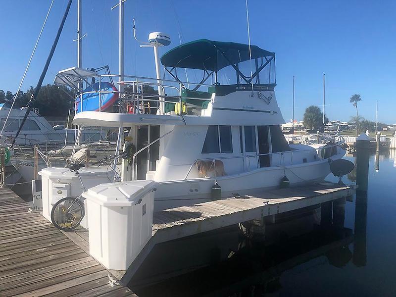 1997 Mainship 350