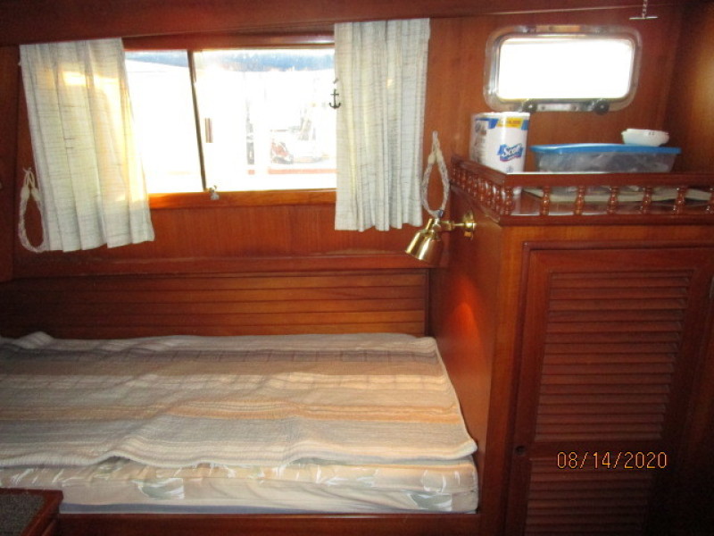 1985 CHB "34" Trawler