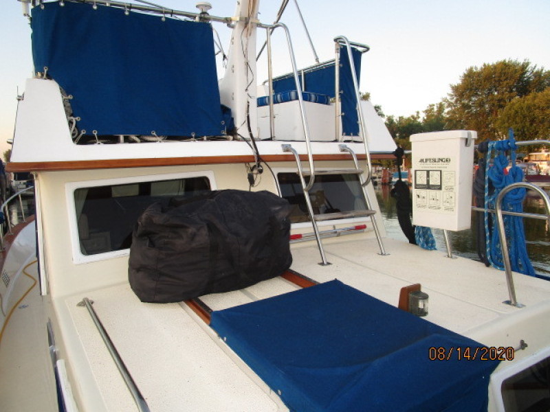 1985 CHB "34" Trawler