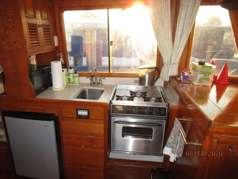1985 CHB "34" Trawler