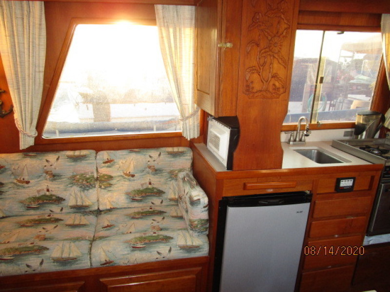 1985 CHB "34" Trawler