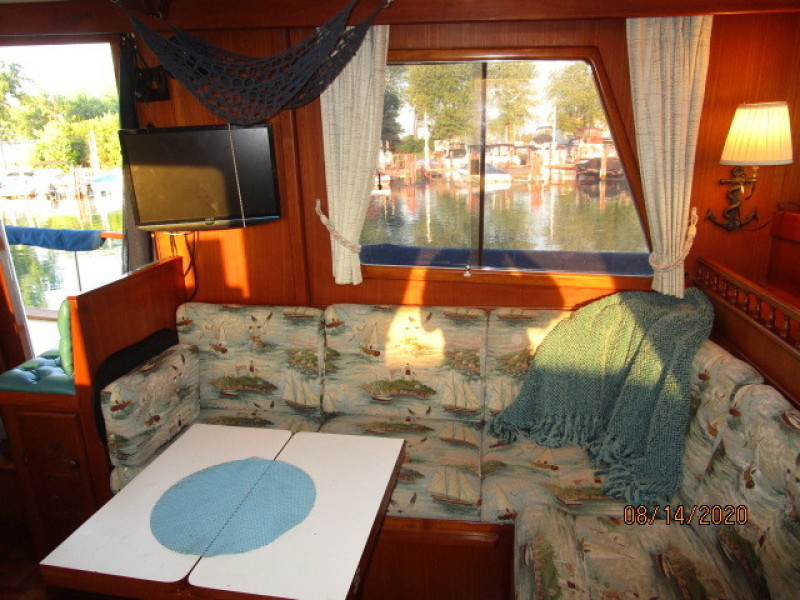 1985 CHB "34" Trawler