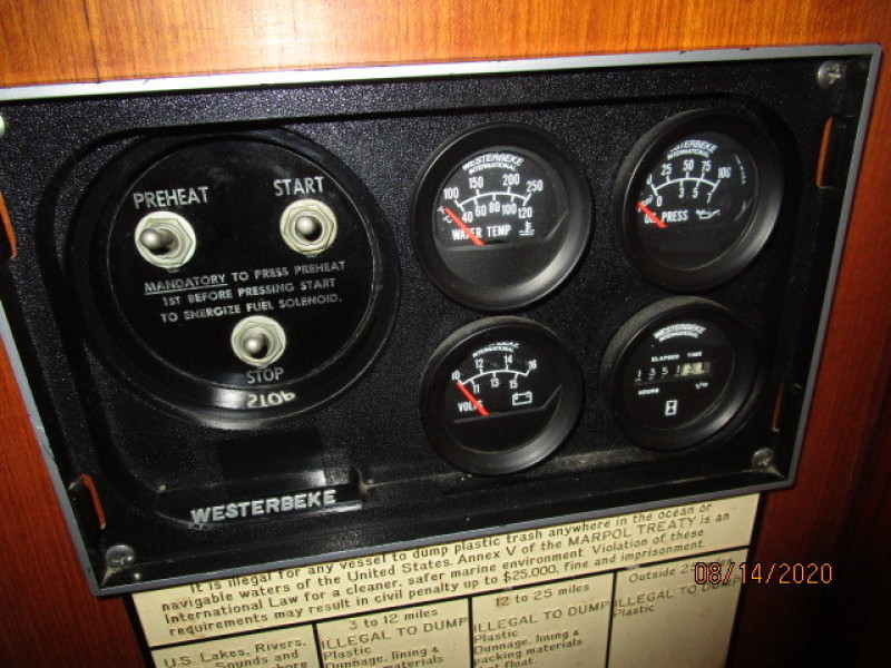 1985 CHB "34" Trawler