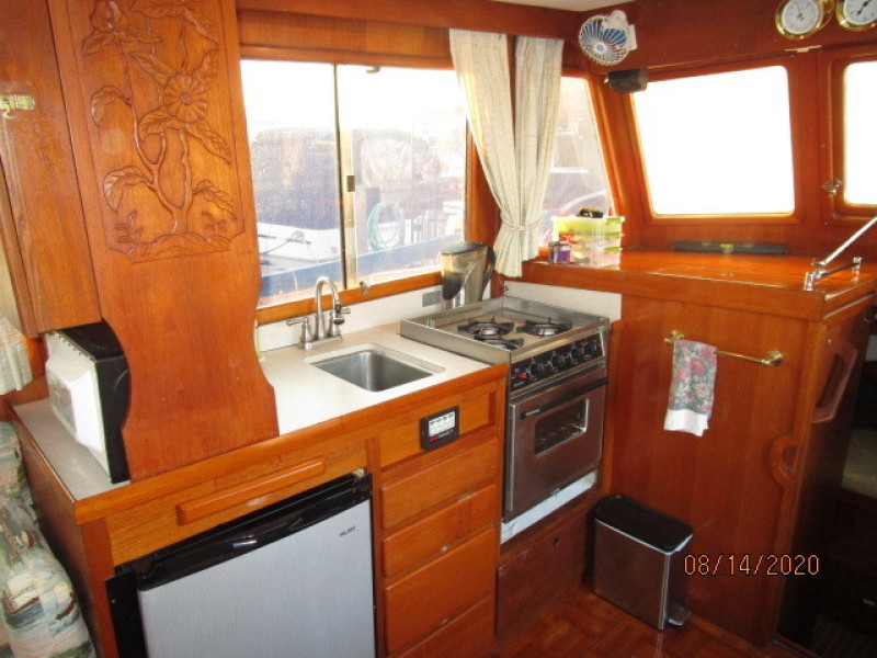 1985 CHB "34" Trawler