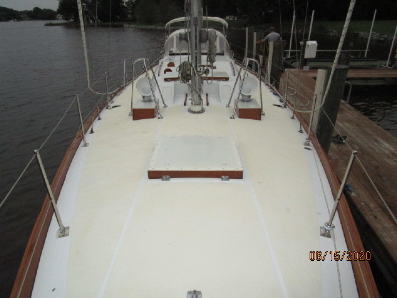 1982 Hinckley "50" Sou'Wester