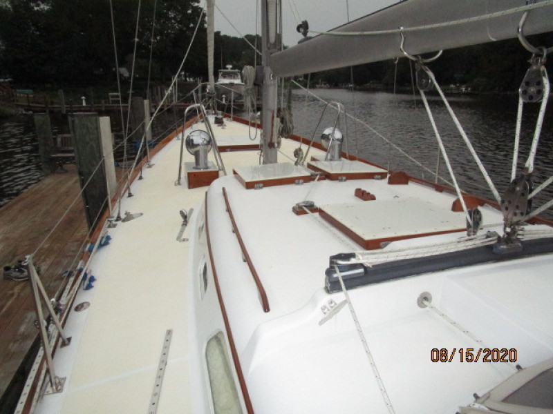 1982 Hinckley "50" Sou'Wester