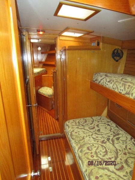 1982 Hinckley "50" Sou'Wester