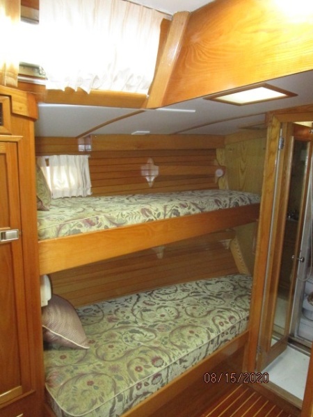 1982 Hinckley "50" Sou'Wester