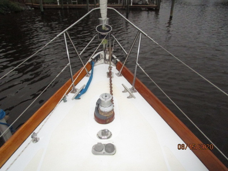 1982 Hinckley "50" Sou'Wester