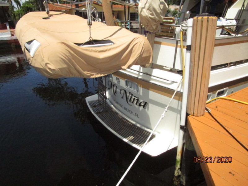 1981 Gulfstar "38" Motor Cruiser