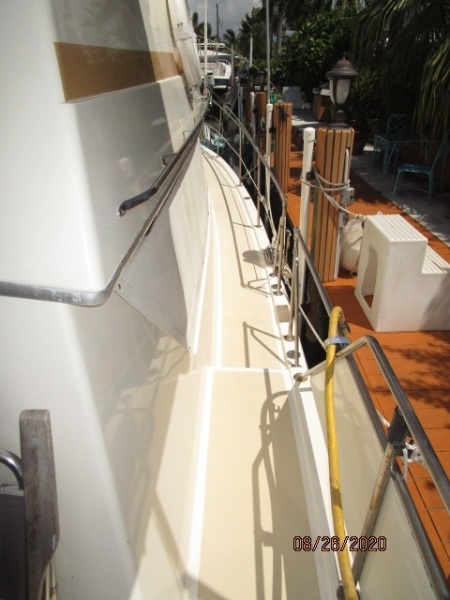 1981 Gulfstar "38" Motor Cruiser