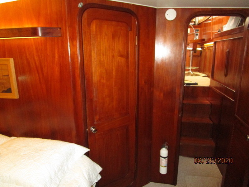 1981 Gulfstar "38" Motor Cruiser