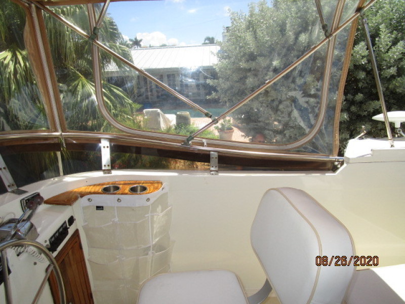 1981 Gulfstar "38" Motor Cruiser