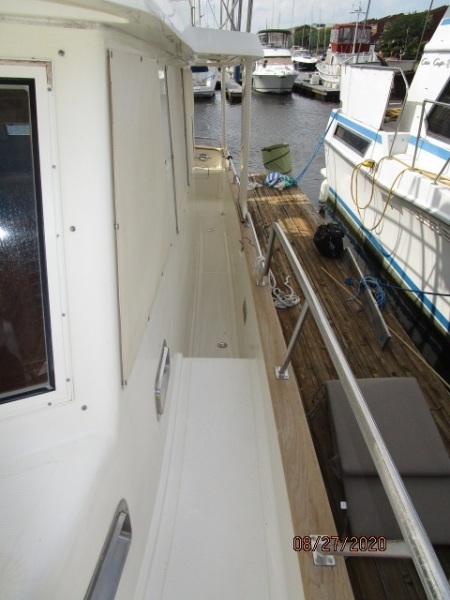 2004 Mariner "38" Europa
