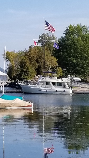 2004 Mariner "38" Europa