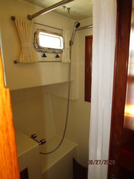 2004 Mariner "38" Europa