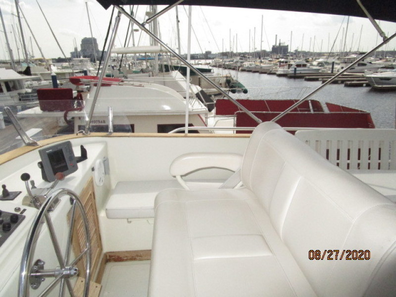 2004 Mariner "38" Europa