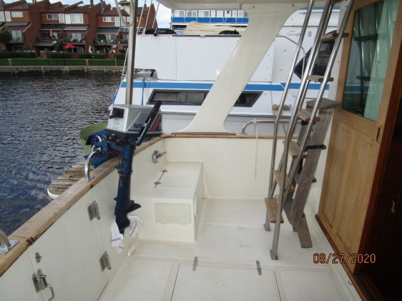 2004 Mariner "38" Europa