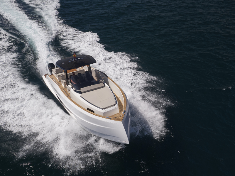 38' 2021 Astondoa 377 Coupe Outboard