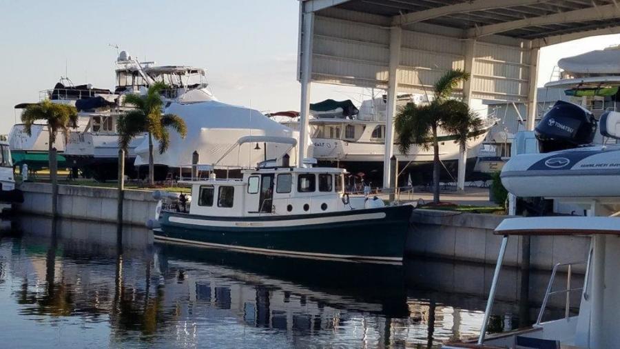 2001 Nordic Tugs 37