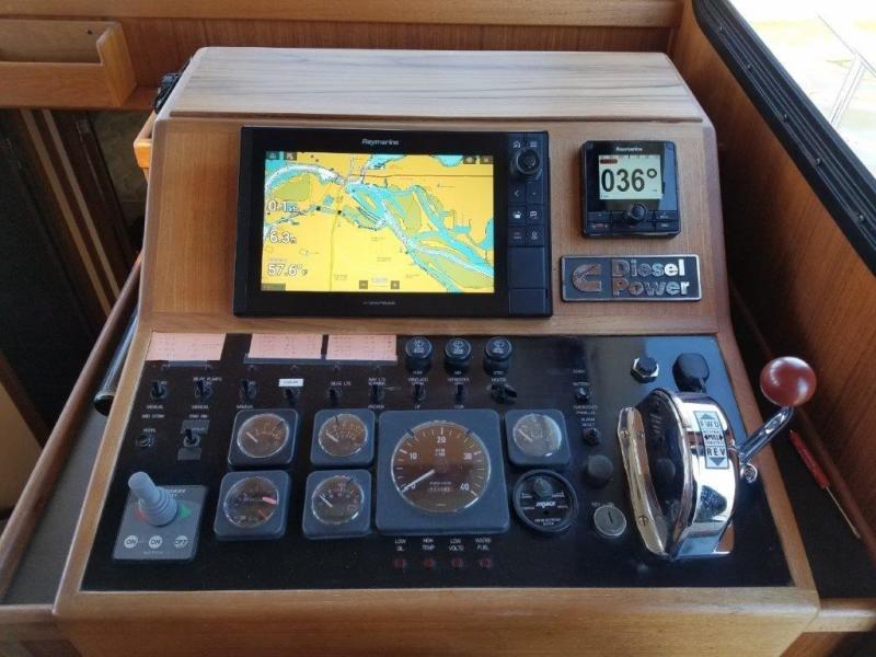 2001 Nordic Tugs 37