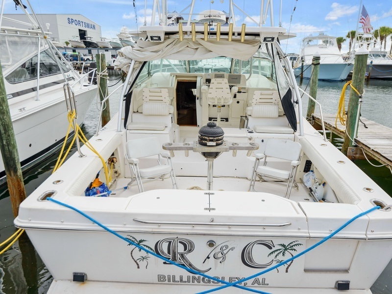 35' 2002 Boston Whaler 350 Defiance