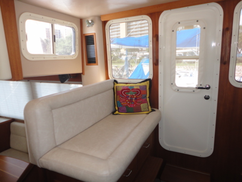 2003 American Tug 34 Pilothouse Trawler