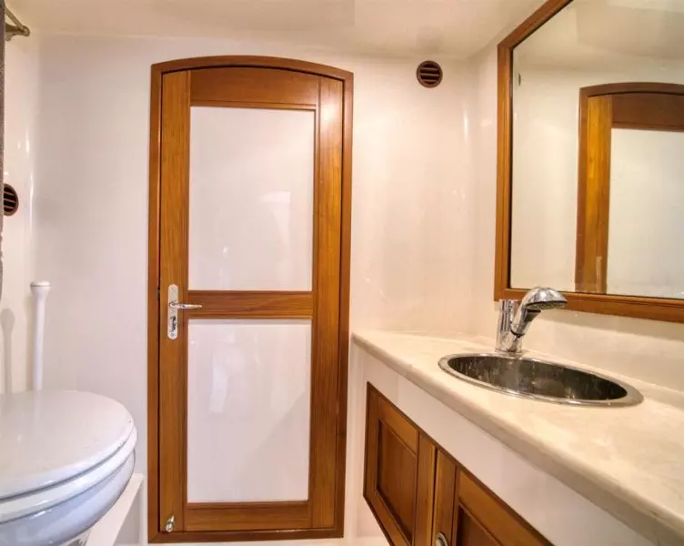 VALIANT EXPLORER 58ft Marlow Yacht For Sale