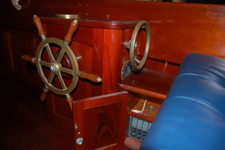 Miss Donna 24ft Elco Yacht For Sale