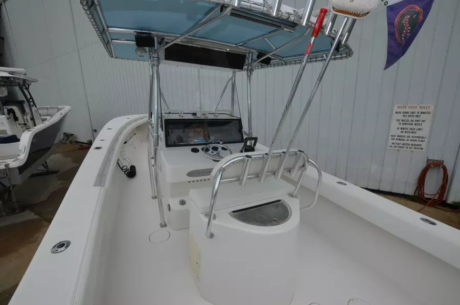 2002 SeaCraft 32 Master Angler