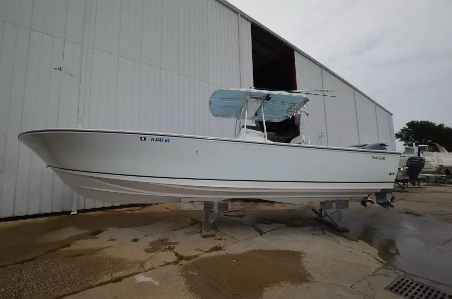 2002 SeaCraft 32 Master Angler