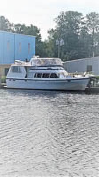 1987 CHB Sea Master Sundeck