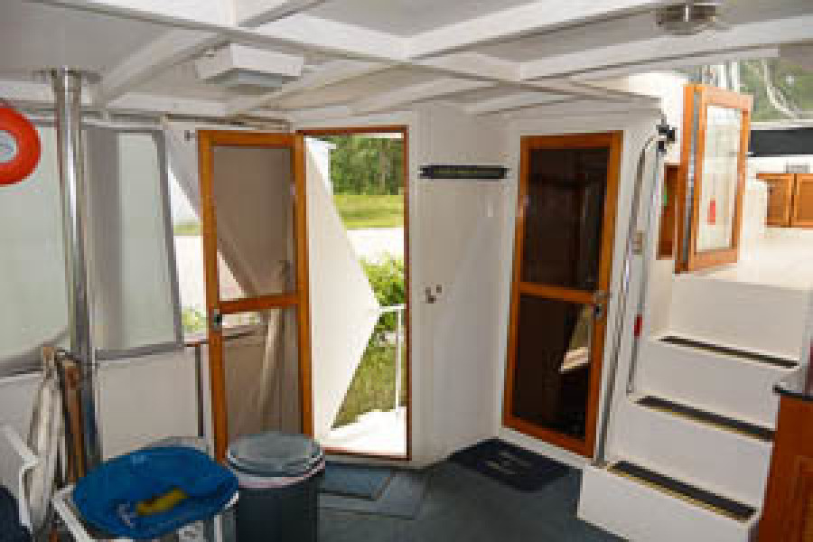 1987 CHB Sea Master Sundeck