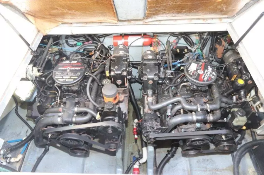 1999 Sea Ray 290 Sundancer