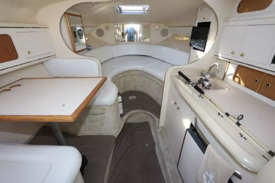 1999 Sea Ray 290 Sundancer