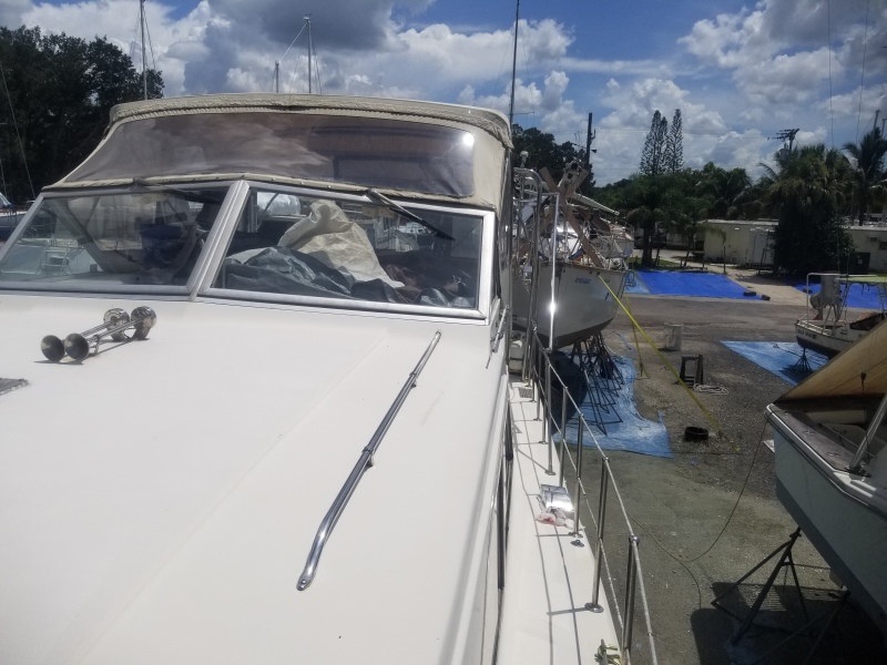 1980 Chris-Craft 350 Catalina