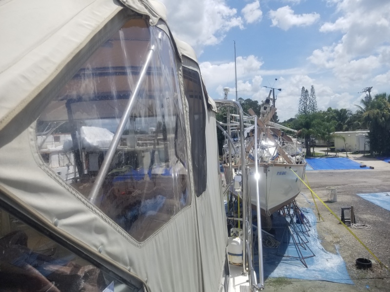 1980 Chris-Craft 350 Catalina