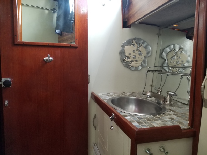 1980 Chris-Craft 350 Catalina