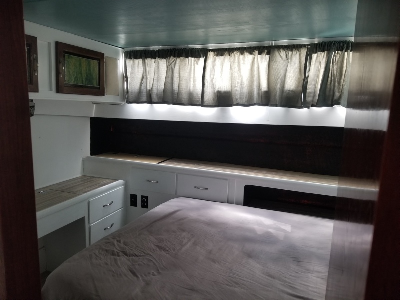 1980 Chris-Craft 350 Catalina